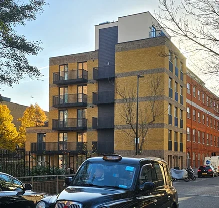 New Building in Lond